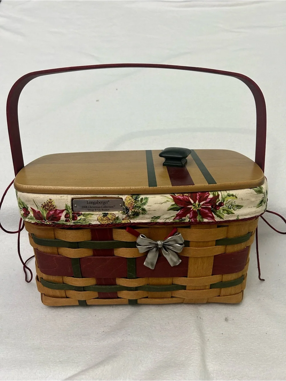Longaberger 2008 Christmas Collection “Wrapt It Up” Basket